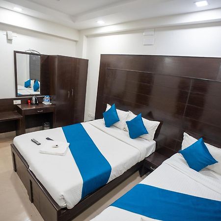 Orion Residency Hotel Chennai Bagian luar foto