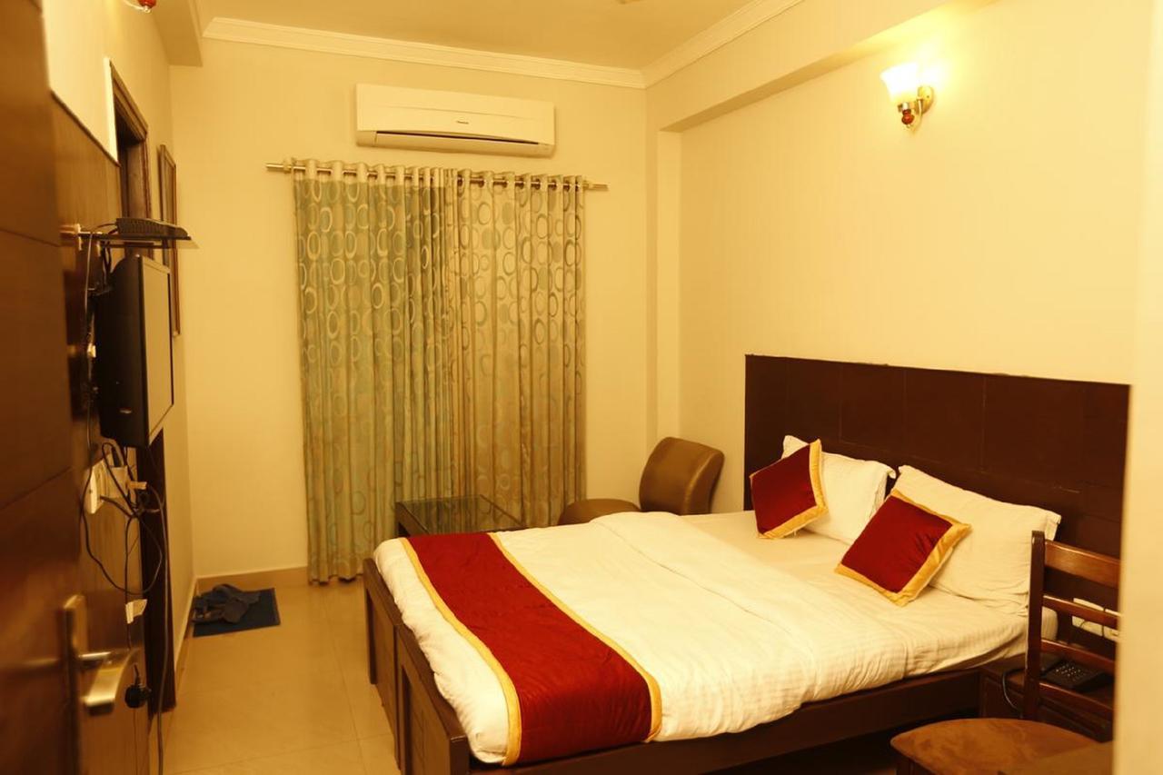 Orion Residency Hotel Chennai Bagian luar foto
