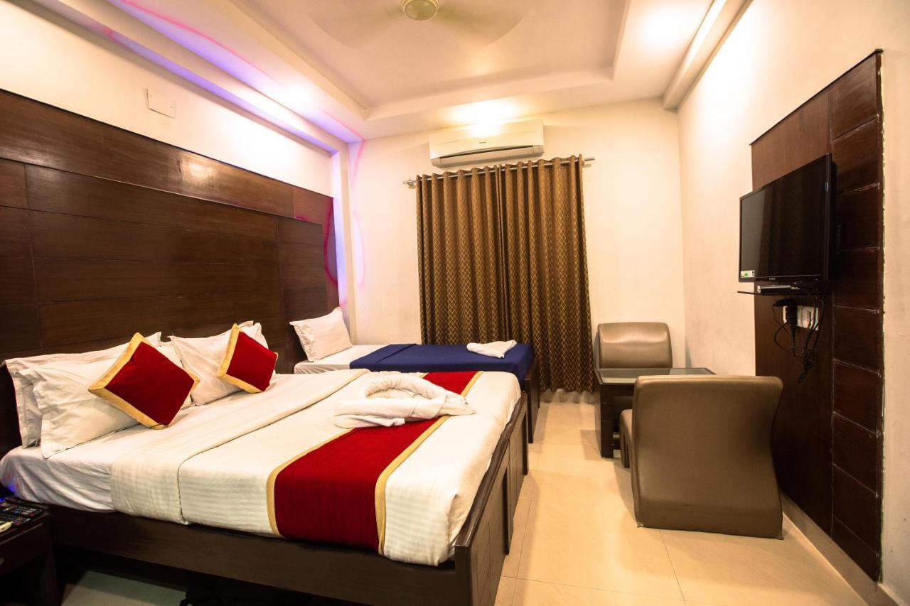 Orion Residency Hotel Chennai Bagian luar foto
