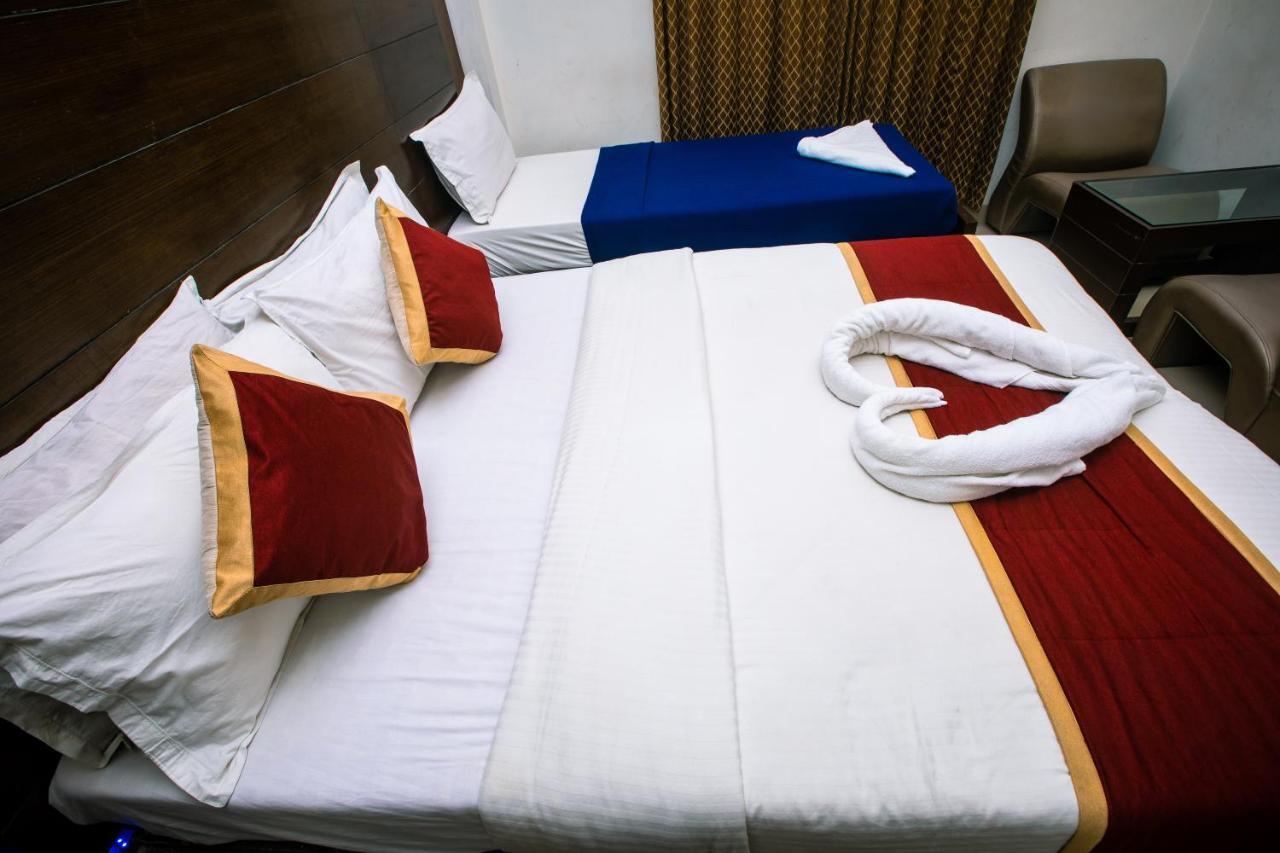 Orion Residency Hotel Chennai Bagian luar foto
