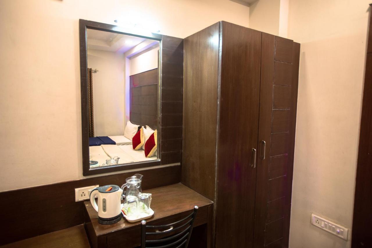 Orion Residency Hotel Chennai Bagian luar foto