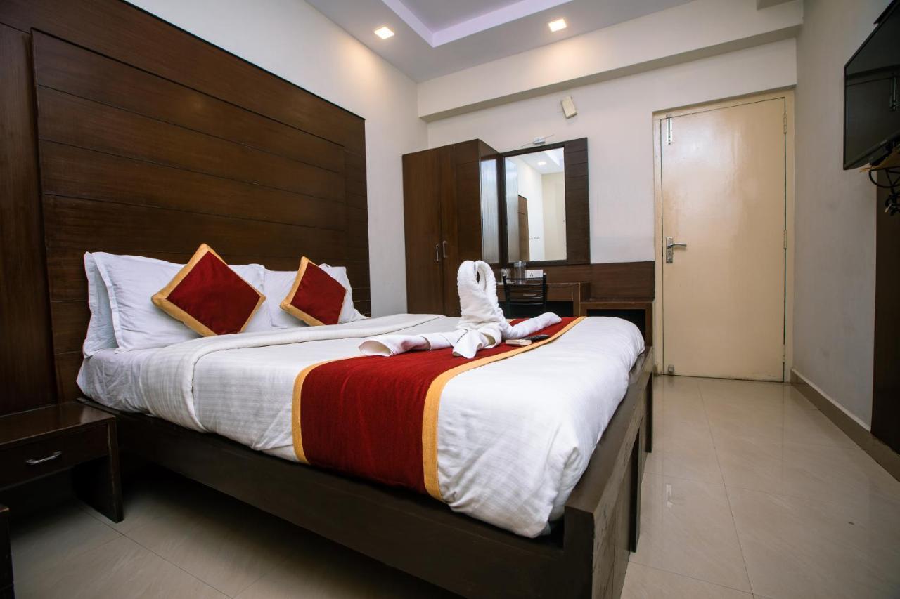 Orion Residency Hotel Chennai Bagian luar foto
