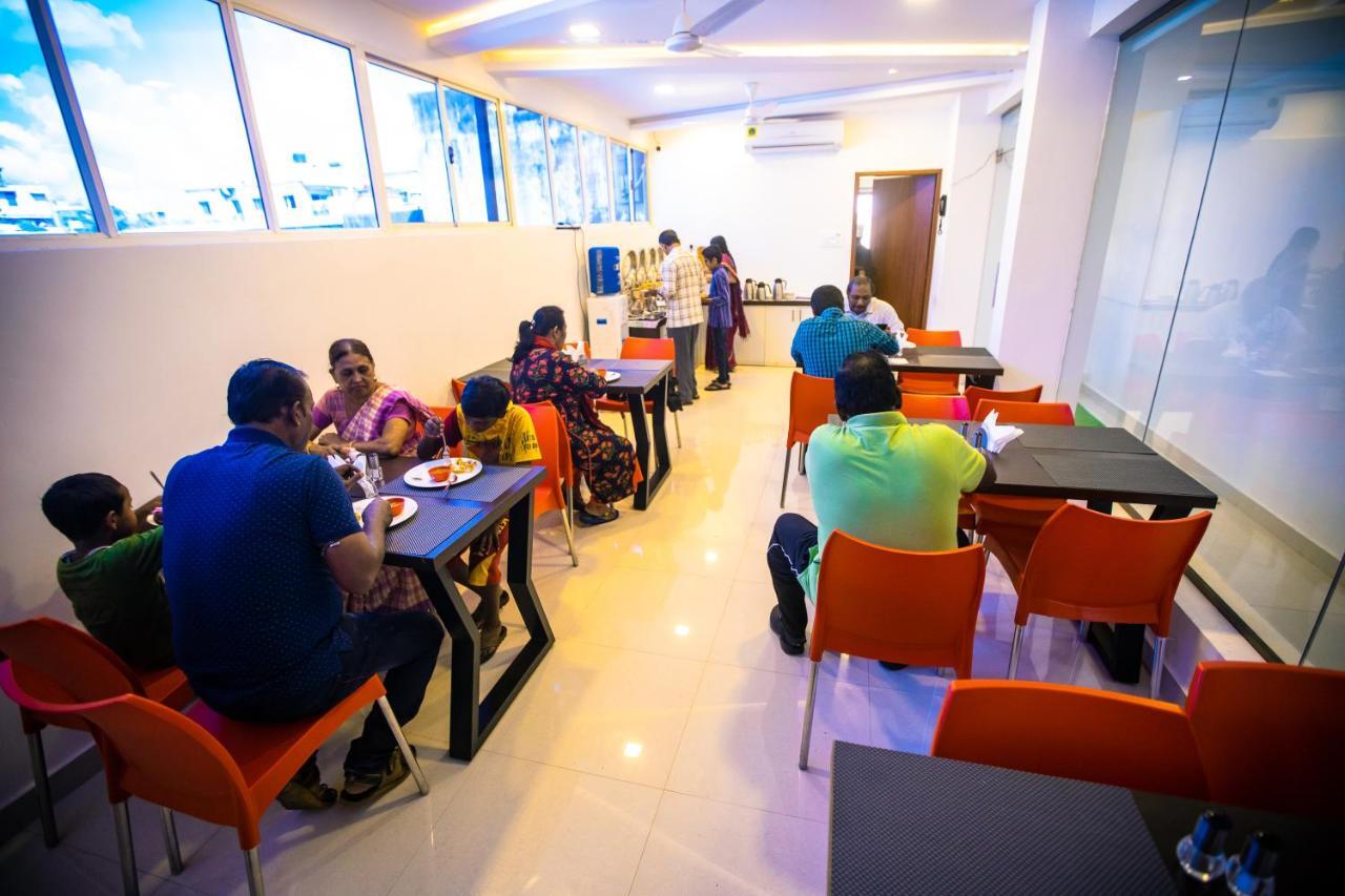 Orion Residency Hotel Chennai Bagian luar foto